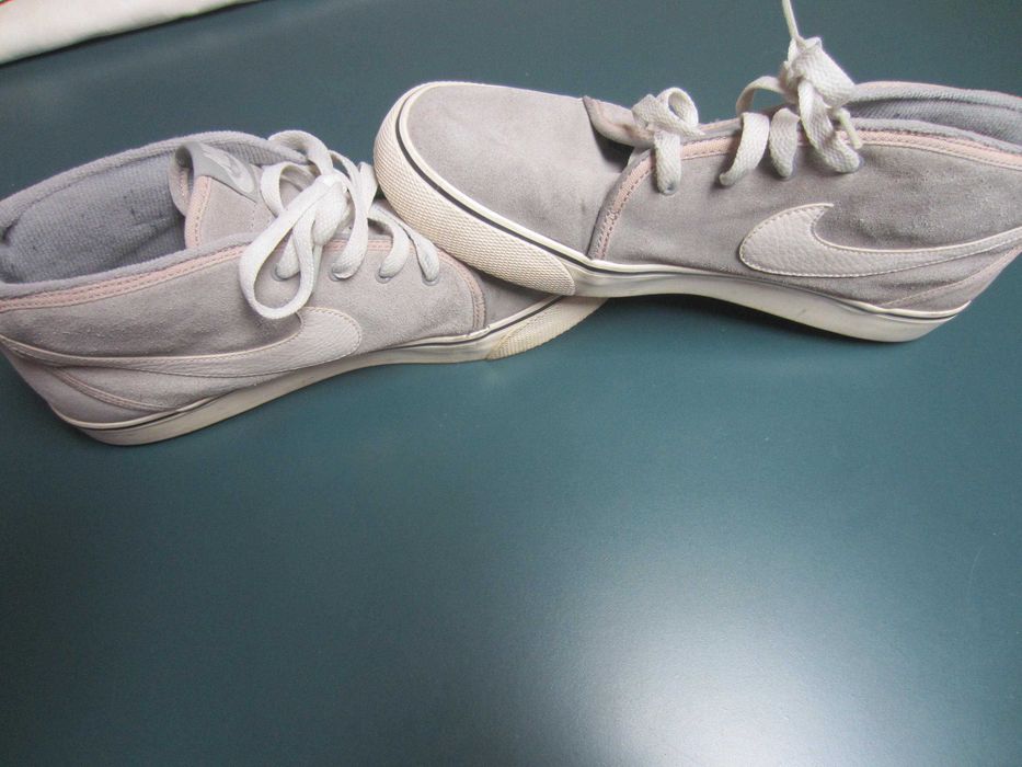 Ghete Nike, piele, masura 43 (US-9,5, UK-8,5,CM-27),stare f.buna