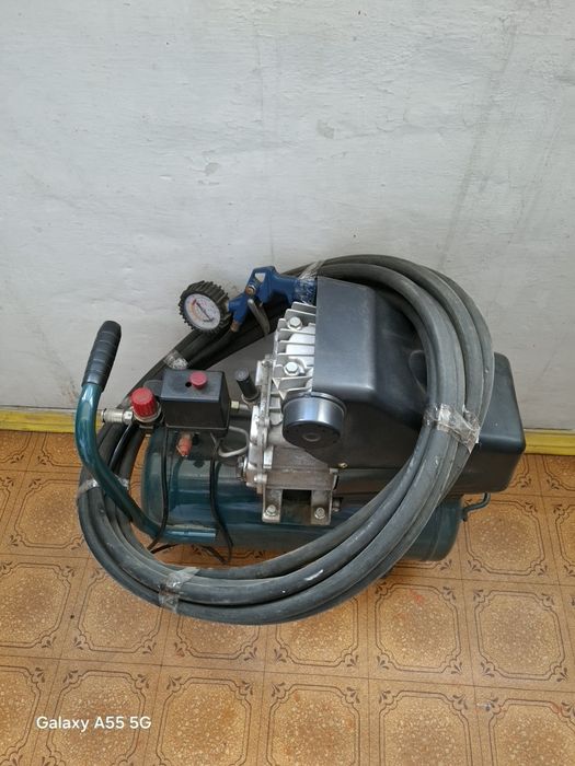 Продам компрессор