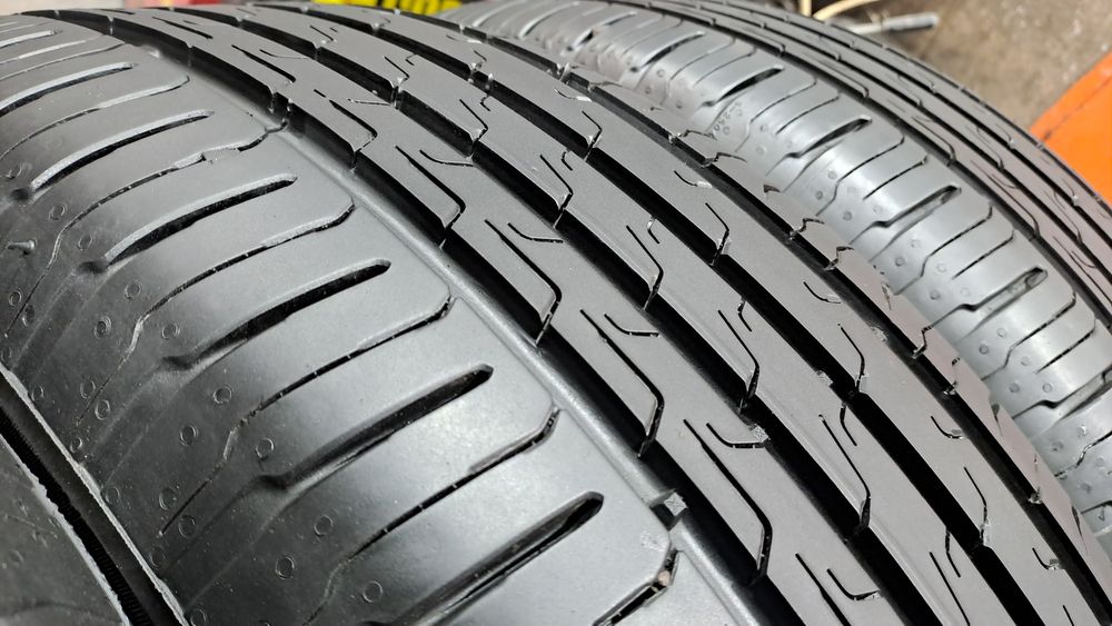 4бр. Почти Нови 215/60/16 Continental Eco Contact 6