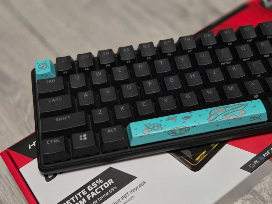 Tastatură gaming mecanică HyperX Alloy Origins 65 Aqua
