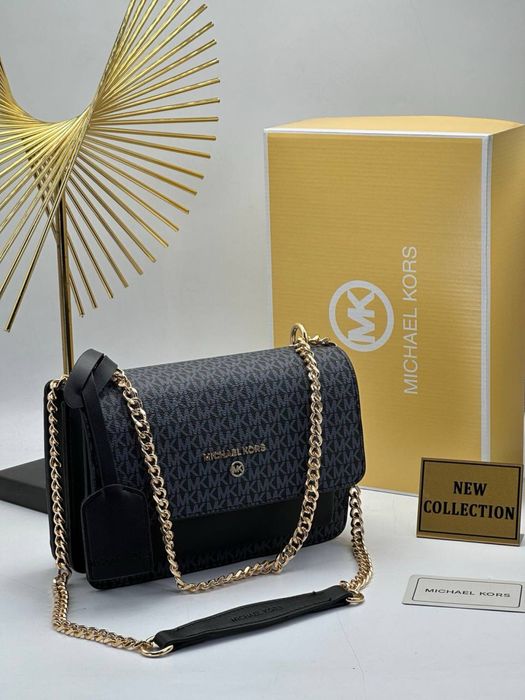Geanta Michael Kors Noua !!! Dimensiuni 22/17 !!!