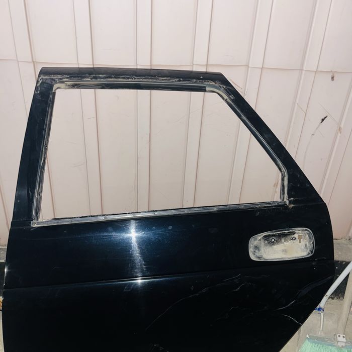 Продам дверь приоры