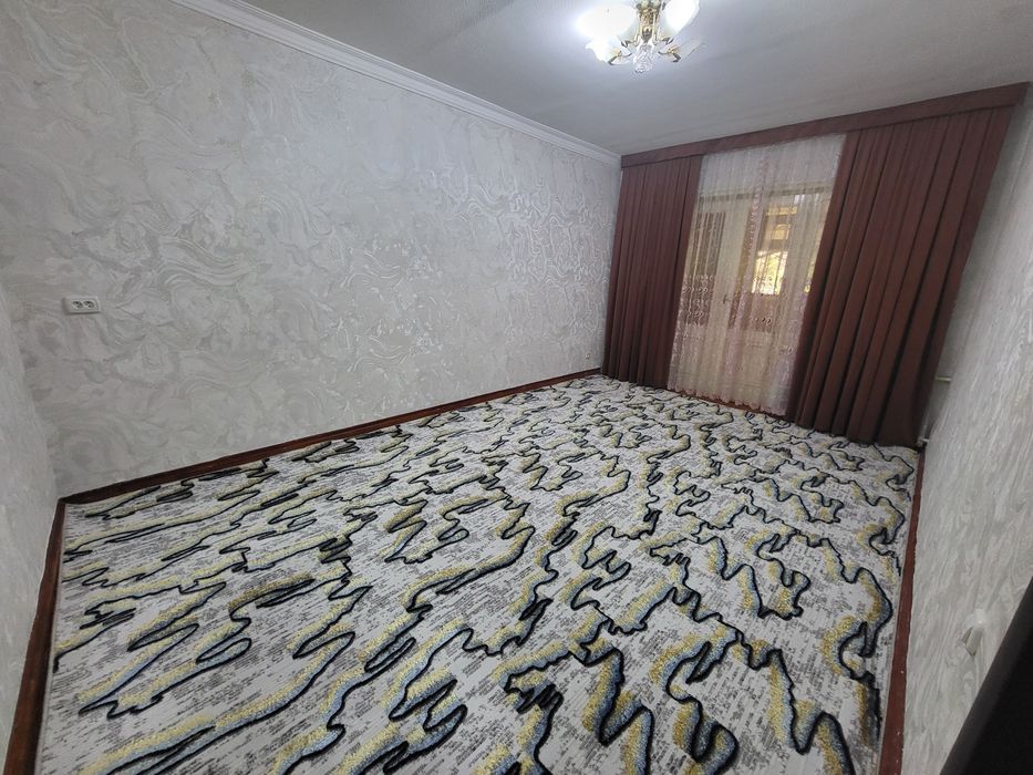 Сагдиана париж 1- этаж 60кв
Ор: Париж
Вторичка 
2хона 3 килинган 60кв