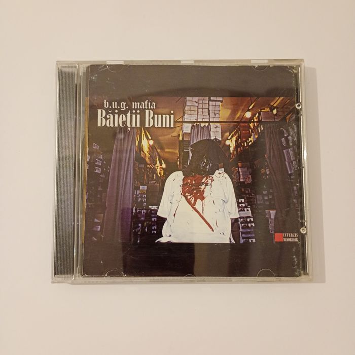 CD-uri HipHop Rap Românesc: La Familia (semnat), B.U.G. Mafia, Bitză, Paraziții,  Nane