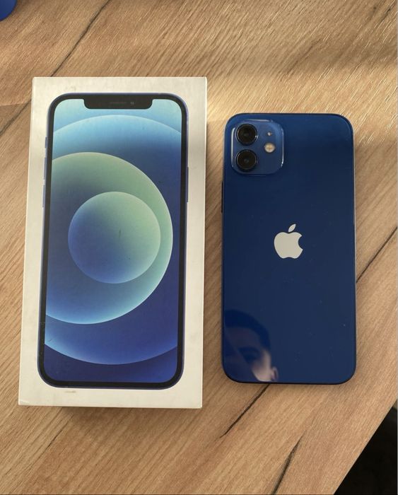 Продам телефон Айфон 12 128Gb
