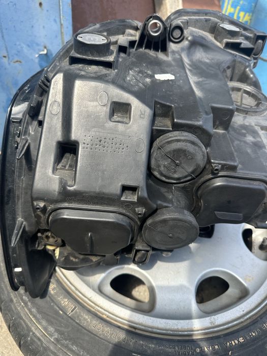 Vw Multivan 2015 Десен фар ОЕМ