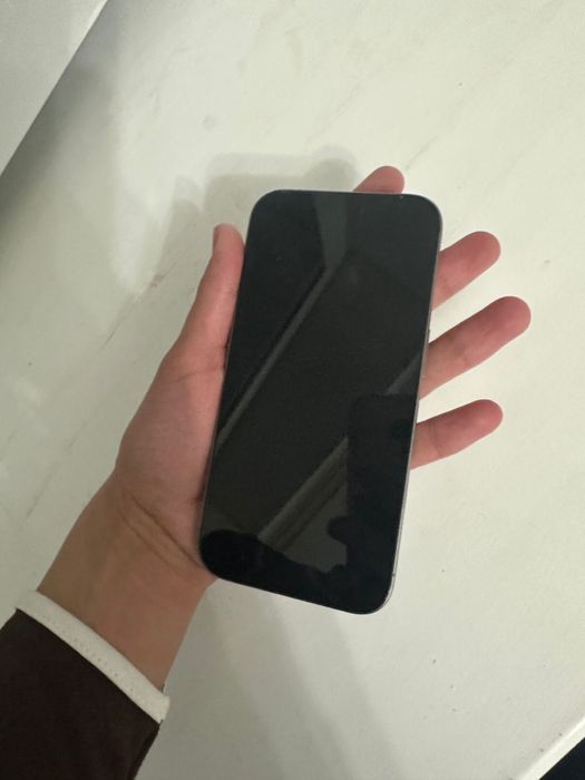 Айфон 15про  айфон