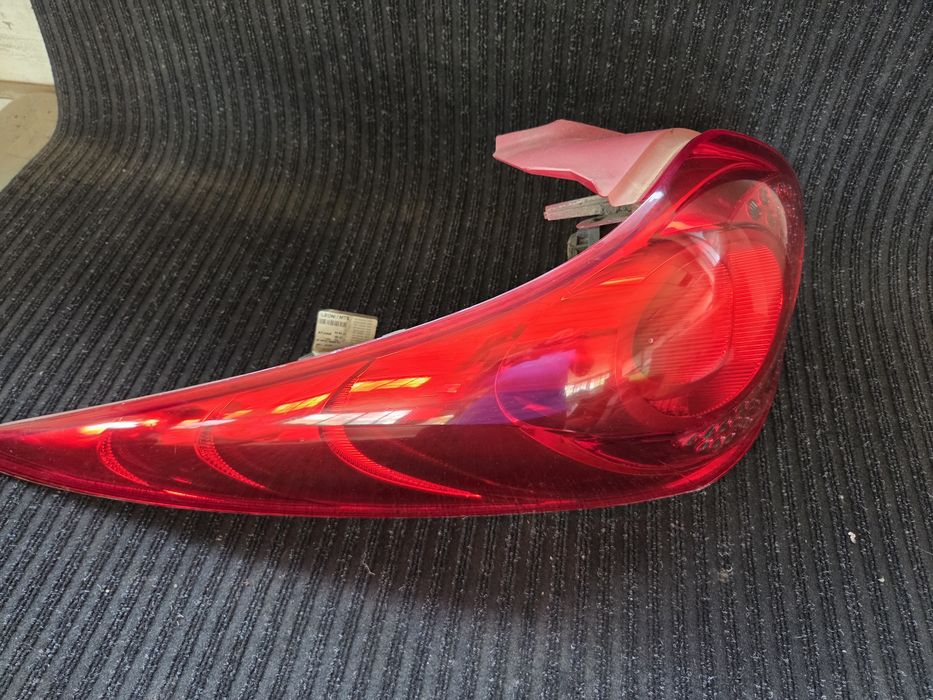 Заден ляв стоп Peugeot 207 Sw Пежо 207 Комби
