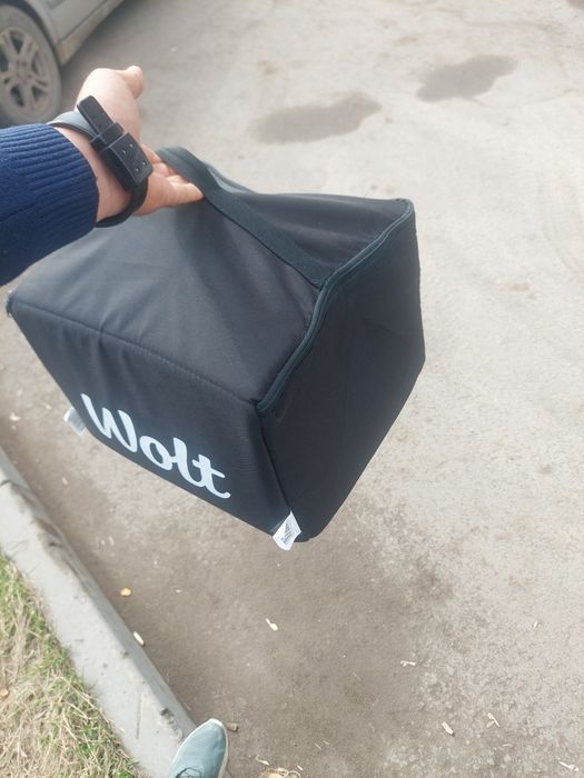Продам термосумку wolt