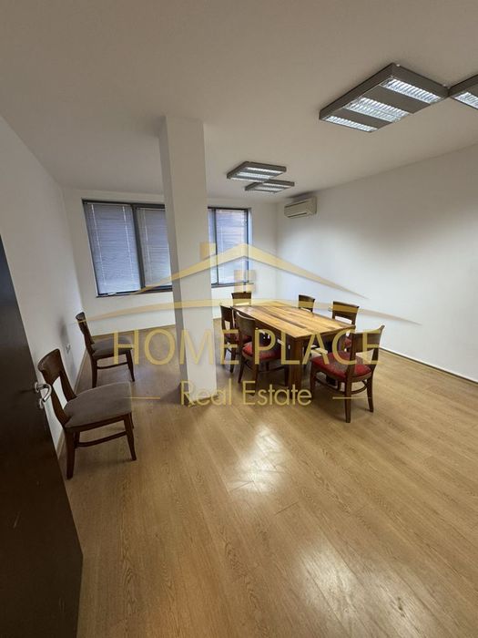 Дава се под наем Офис в Варна, Център - 160 кв.м за 1438.2 € - Снимка #4