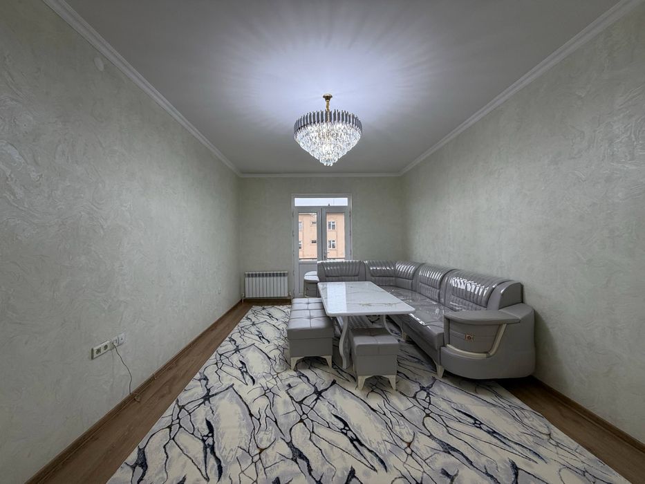 Продается 2 ком. Квартира в Массиве Карасу