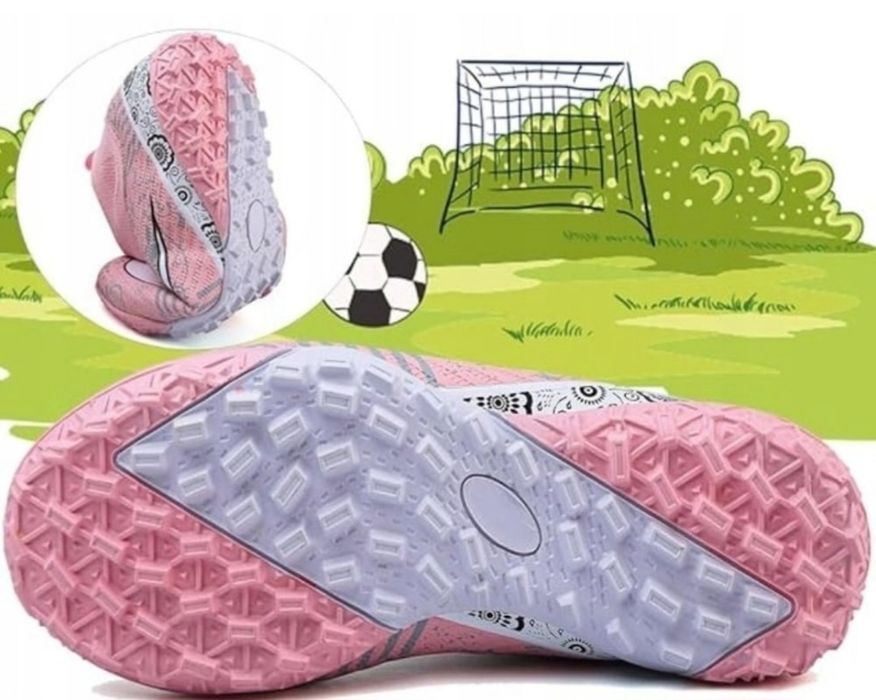 Ghete de fotbal,roz ,piele ecologica,masura 32,34 si 36