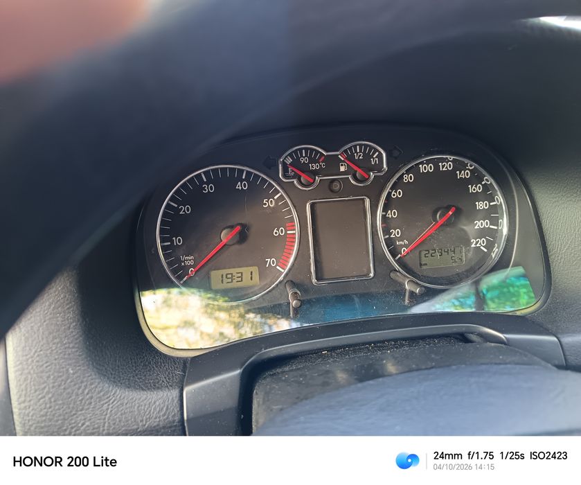 VOLKSWAGEN Golf 2001 — imagine 4
