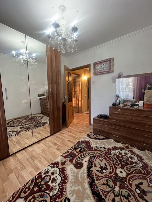 Продам 3 ком квартиру на Голубые пруды