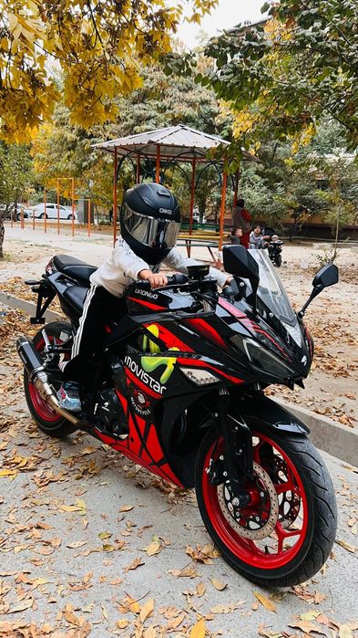 Sport bike sotiladi srochni