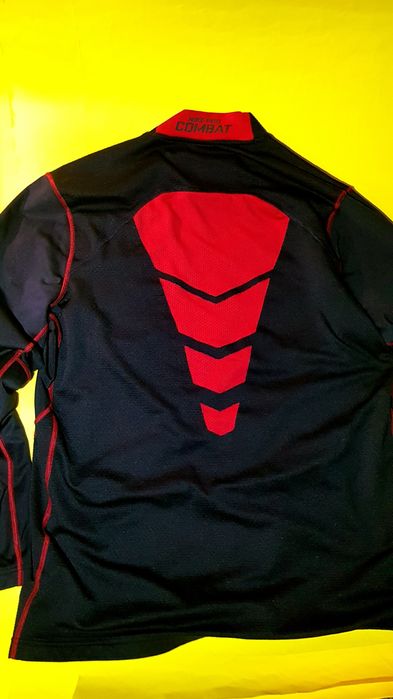Nike  Pro combat  Hiperwarm мъжка  спортна блуза