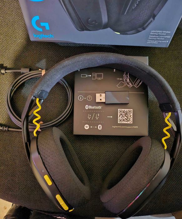 Безжични слушалки Logitech G435