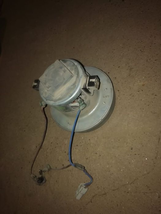 Продам пылесосы на запчасти Лесной поляне