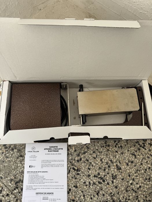 Традиционен Раклет за Сирене LOUIS TELLIER Brézière BREZ01 Нагреватели