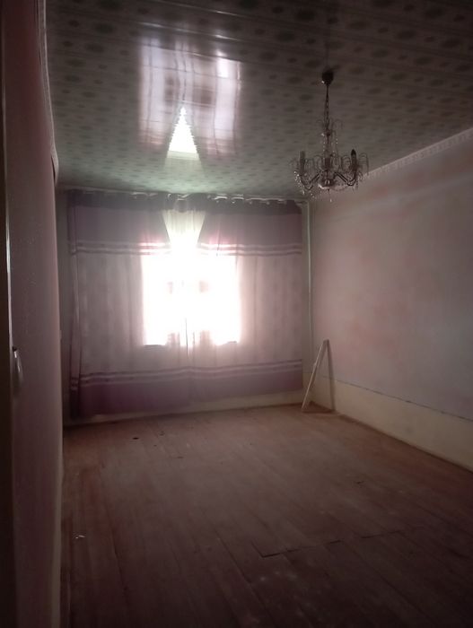 700 метр кв. Ховли Урганч тумани Юкарибог кишлоги Етти чинор куча