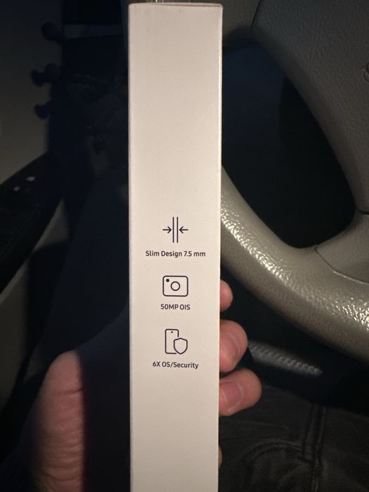 Телефон Самсунг а17