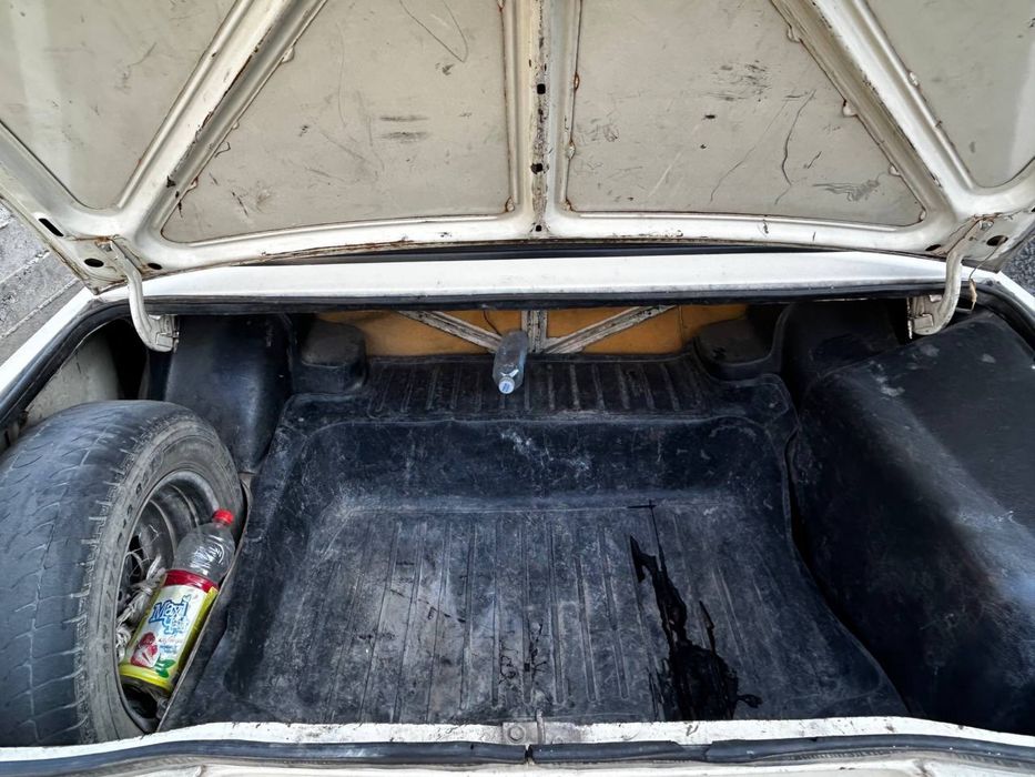 Продается ваз 2107 в отличном состяний