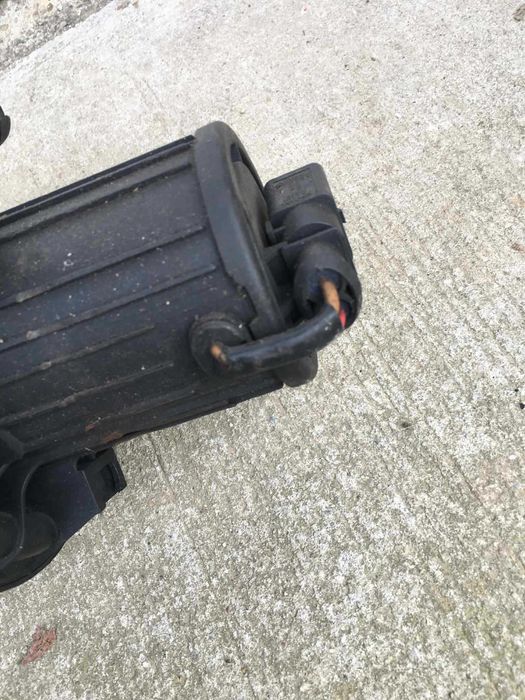 Pompa suplimentara aer golf 4 seat leon1m golf 5 audi