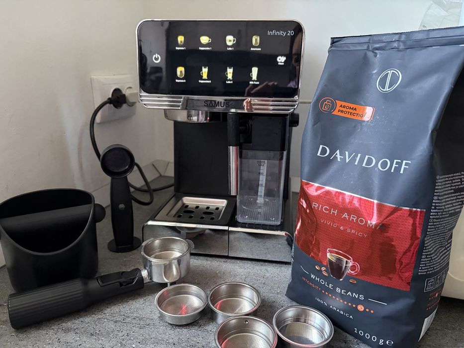 Espressor Samus Infinity 20 + cafea Davidoff 1kg