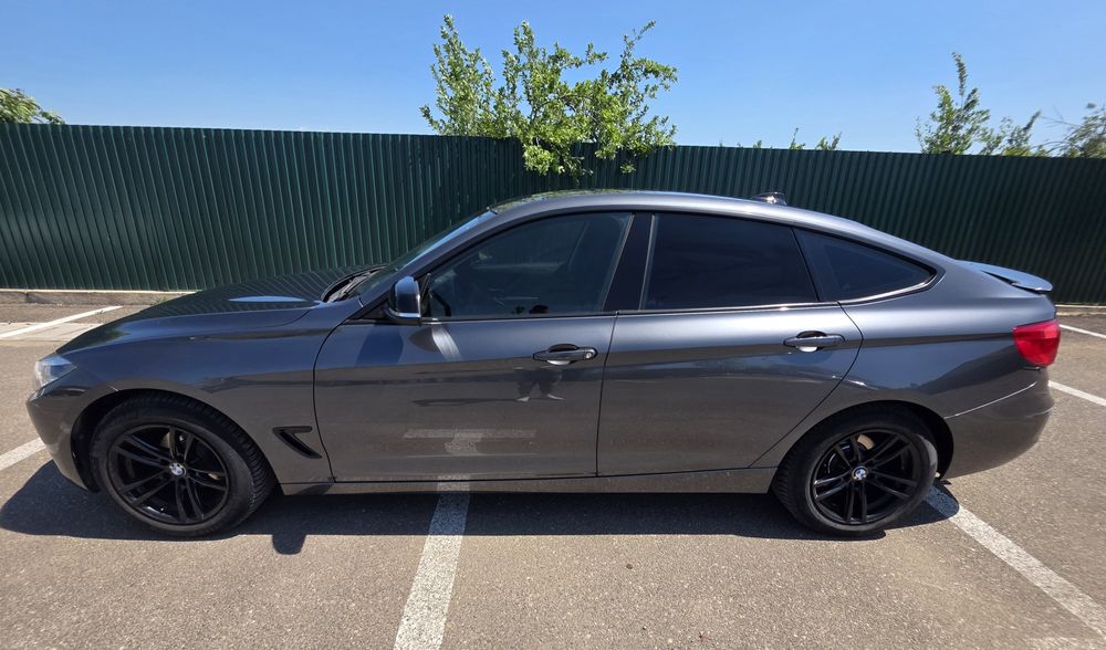 Vând BMW Seria 3 GT    B47