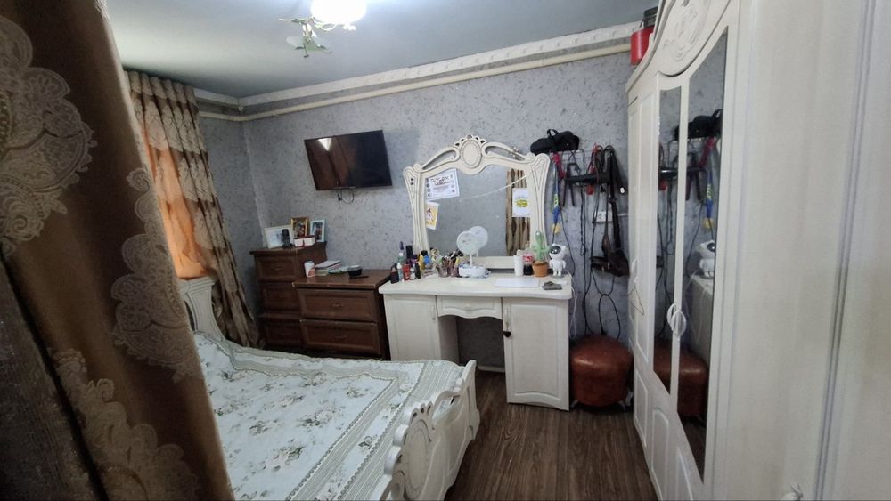 Тошкент шахар бектемир  2,5 сотих  4 хона