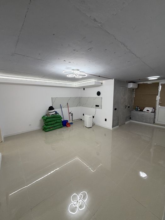 INVESTIȚIE! 2 Spații Comerciale! Intrare Separata! Randament Mare!!