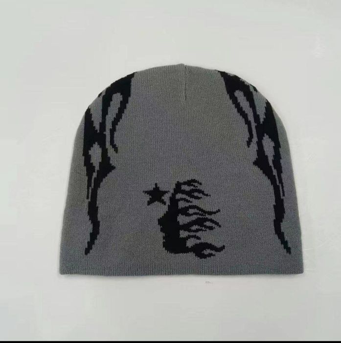 Шапки новые унисекс
