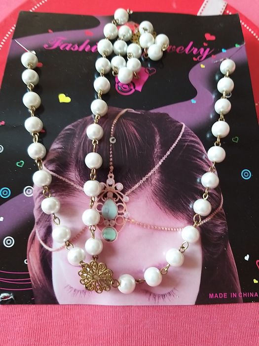 Тики на волосы, жемчуг