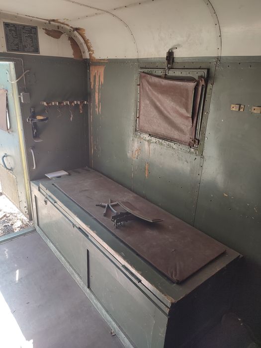 Будка от ГАЗ-66 .