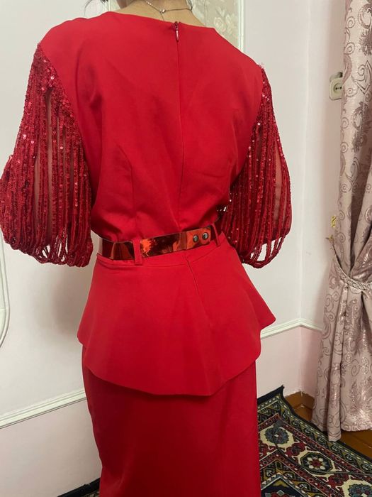 Женская одежда, кофта с юбкой