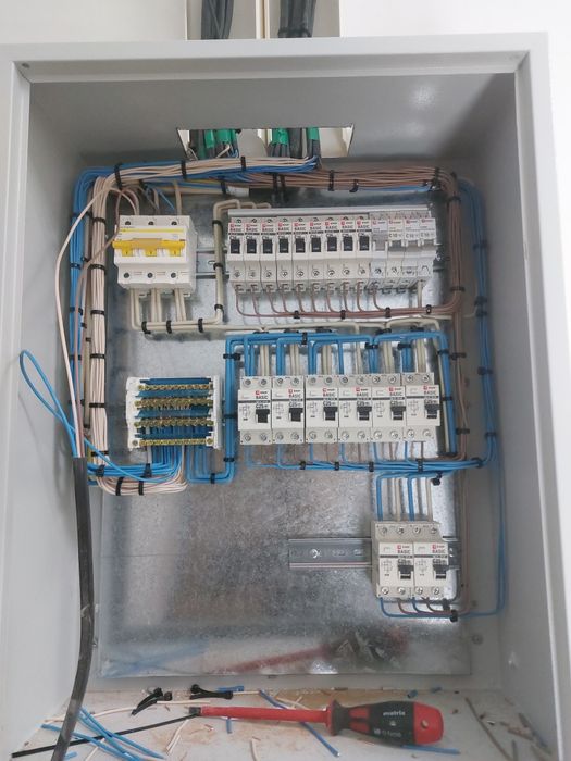 Услуги Электрика