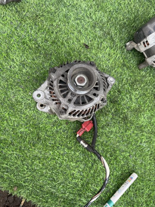 Привозные генераторы на Subaru forester,legacy,forester ej25