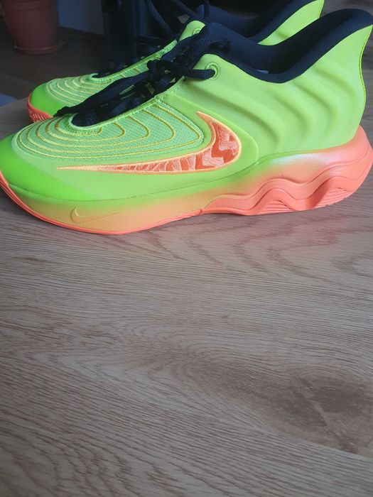 Маратонки Найк баскетбол