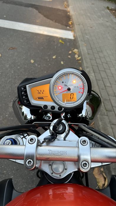 Triumph Speed Triple 1050