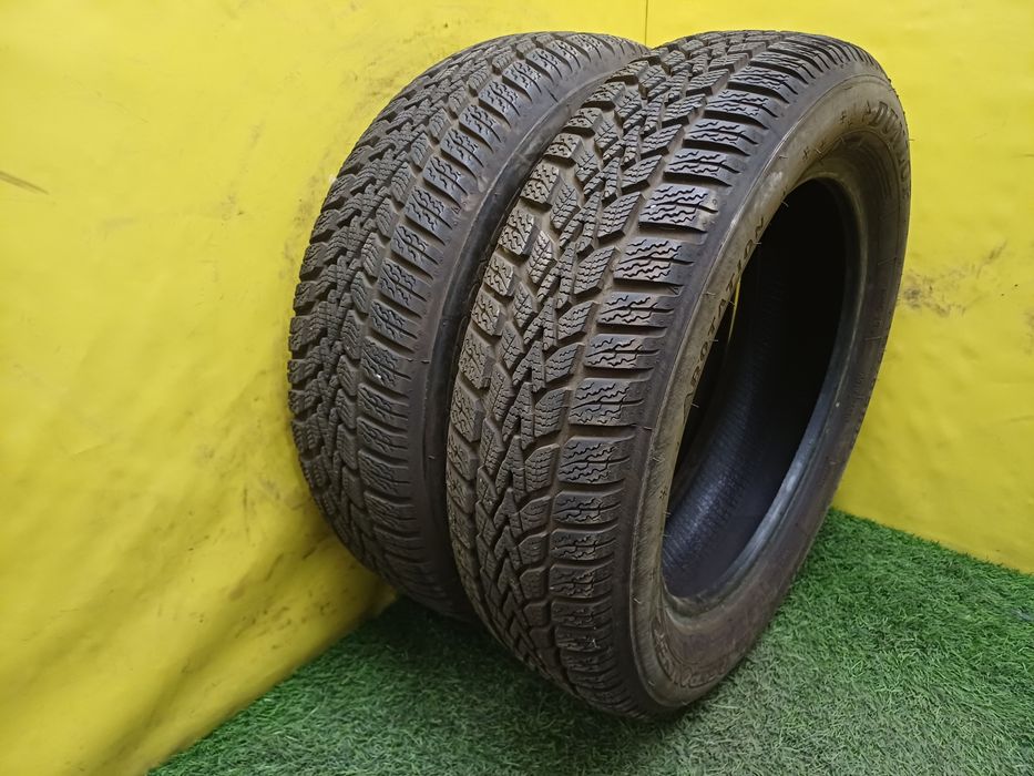 Шины 165/65 R15 Dunlop пара.