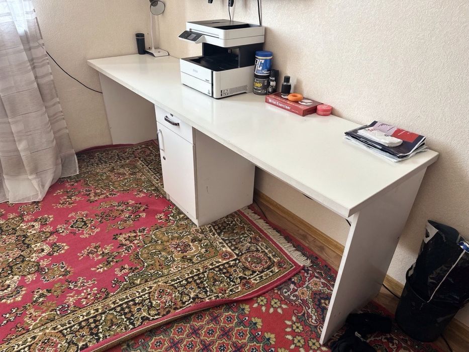 Срочно 2 кишилик стол сотилади stol stul