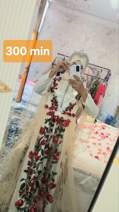 Kelin liboslari sifatli Farg'ona Oltiariqda