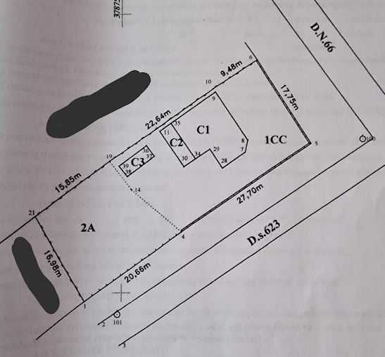 Vând teren cu casă, 900 mp, sat Capu Dealului, jud. Gorj