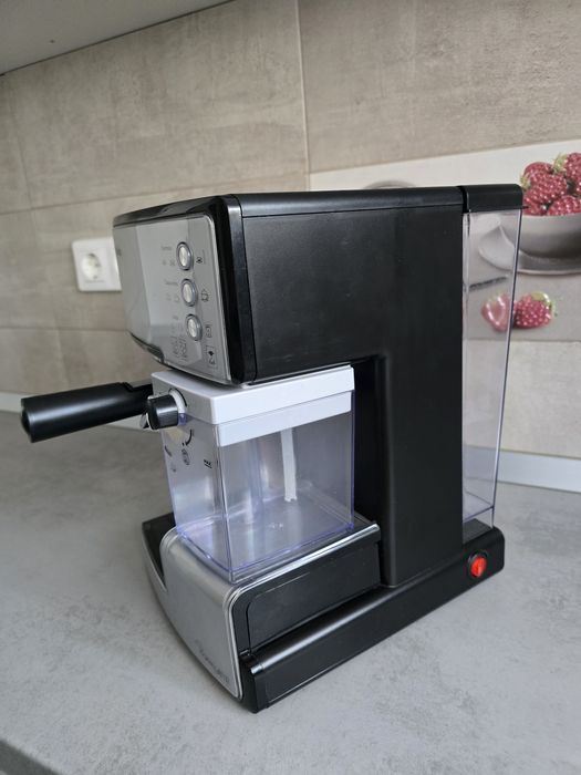 Espressor semi-automat Prima Latte Argintiu Breville