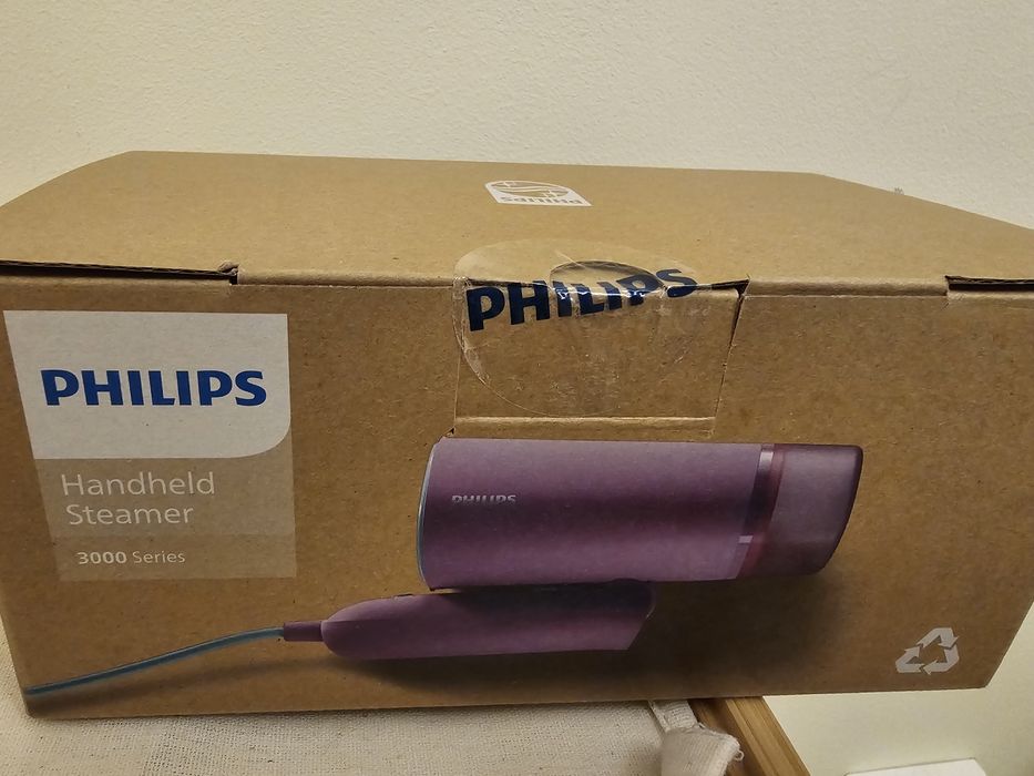 Ръчен уред за гладене с пара Philips Handheld Steamer 3000 Series (STH