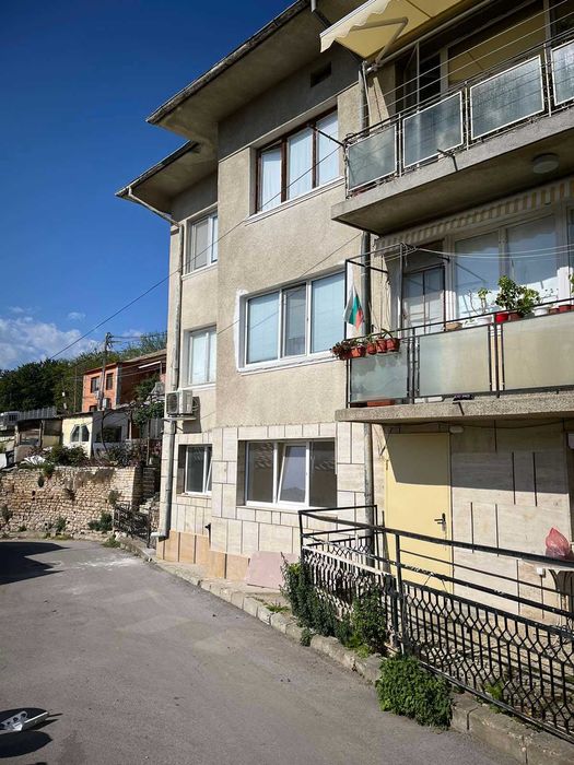 Продава се Четиристаен апартамент в Балчик - 103 кв.м за 1146 €/кв.м - Снимка #1