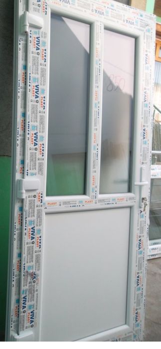 De vânzare usi si geamuri noi sunați pe nr de telefon