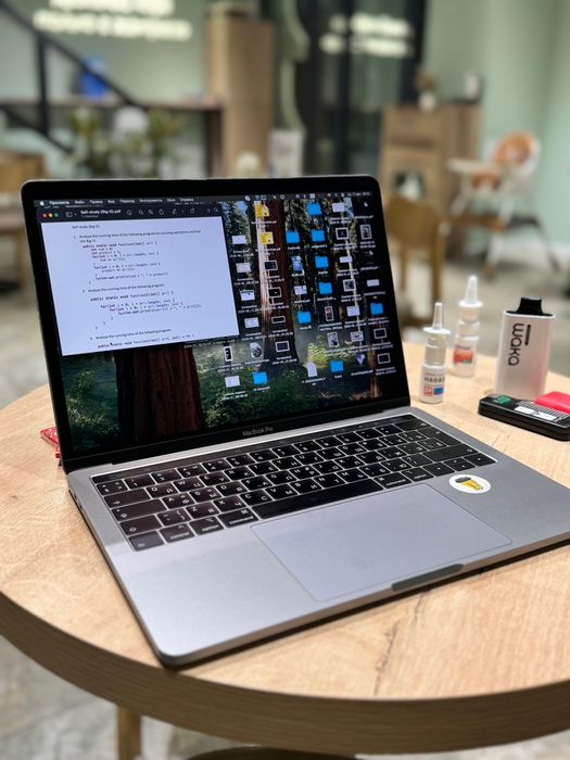 Macbook pro 13,состояние хорошее