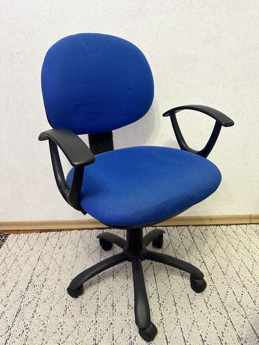 Стол за бюро