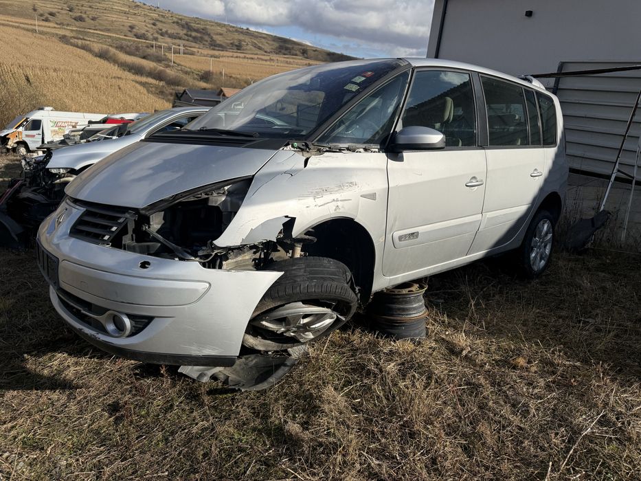 bara fata renaut espace an 2006 motor 2.2